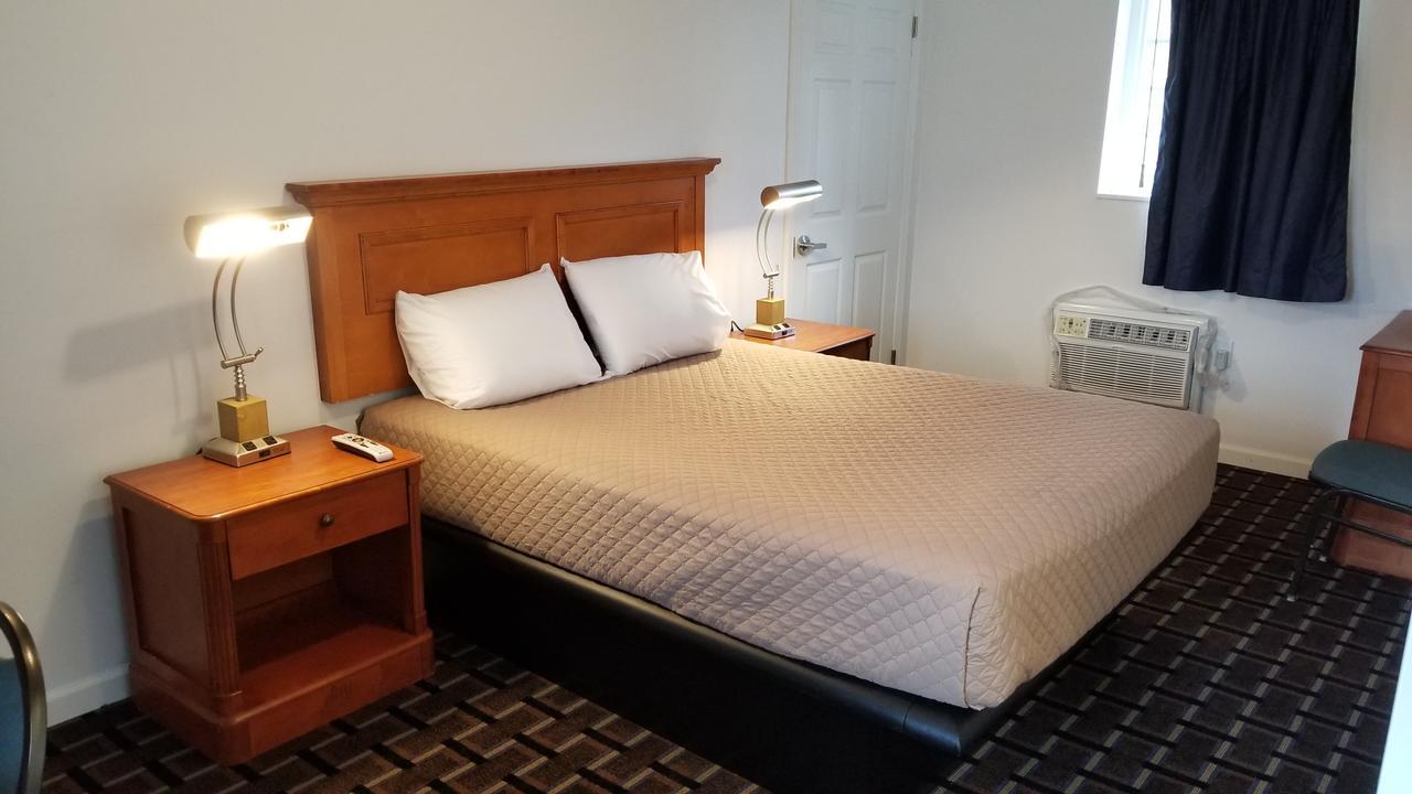 Budget Inn Breezewood Ngoại thất bức ảnh